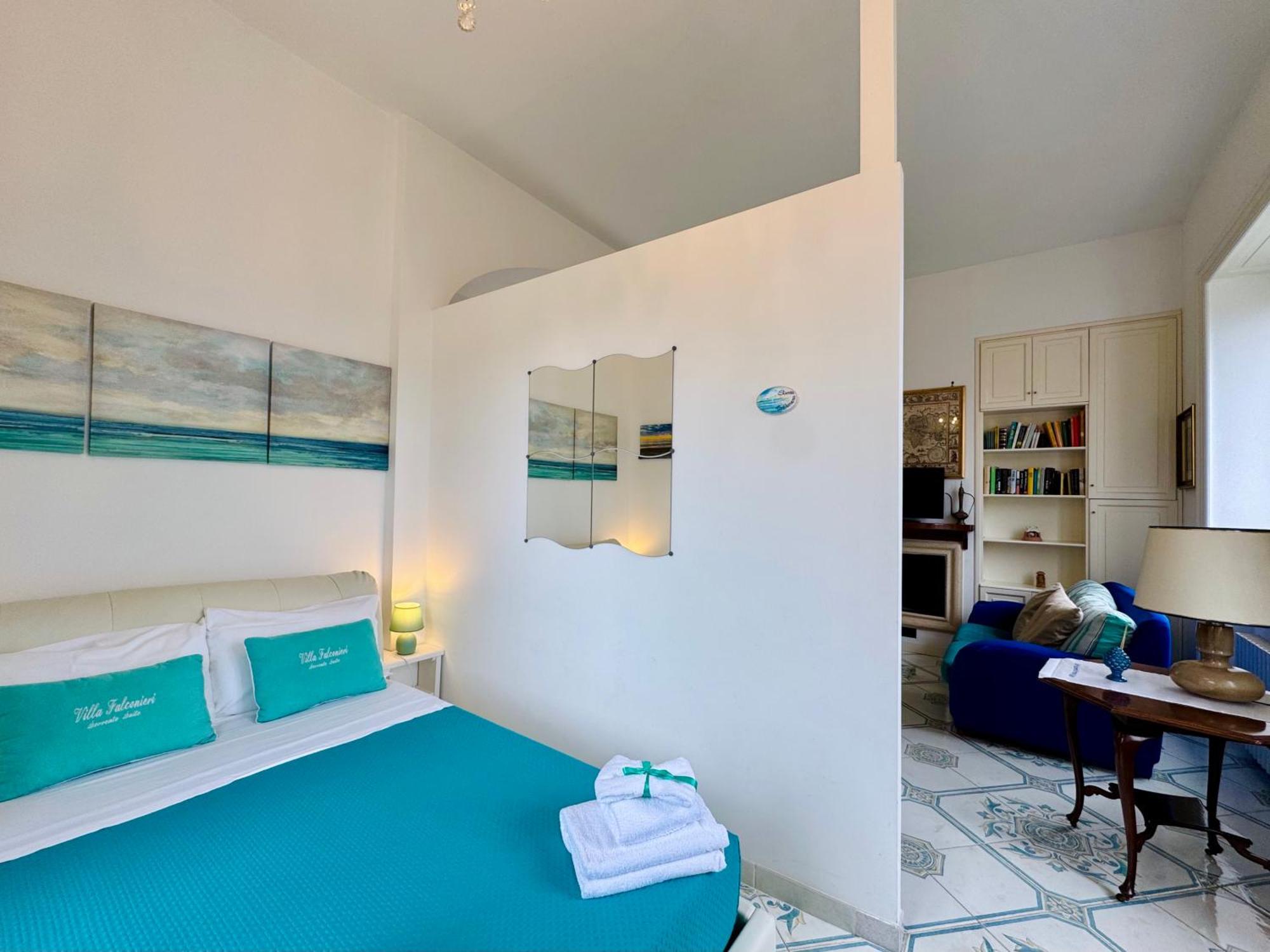 Villa Falconieri Sorrento Suite Сант'Анджелло Экстерьер фото